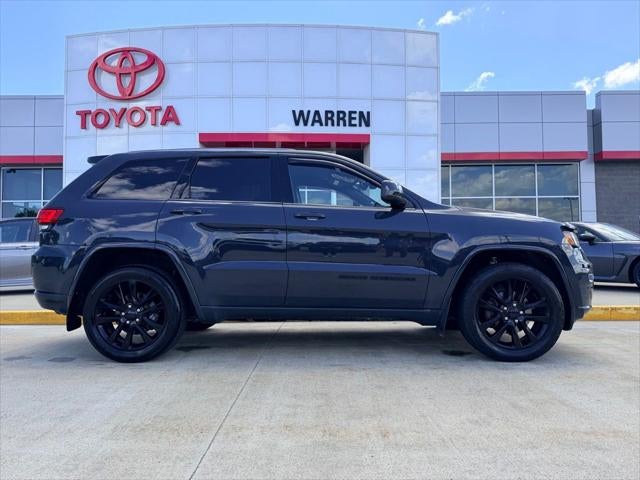 2017 Jeep Grand Cherokee Altitude