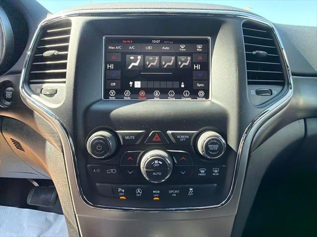 2018 Jeep Grand Cherokee Laredo