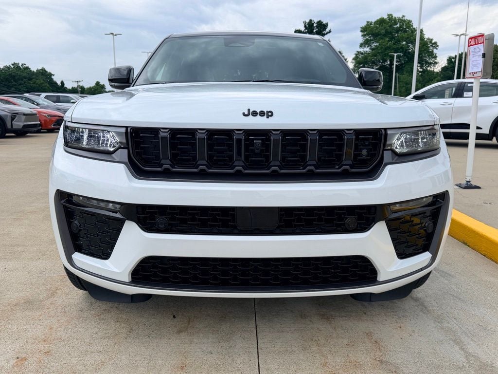 2026 Jeep Grand Cherokee Summit