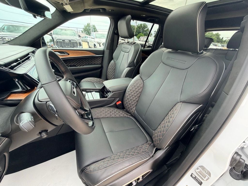 2026 Jeep Grand Cherokee Summit