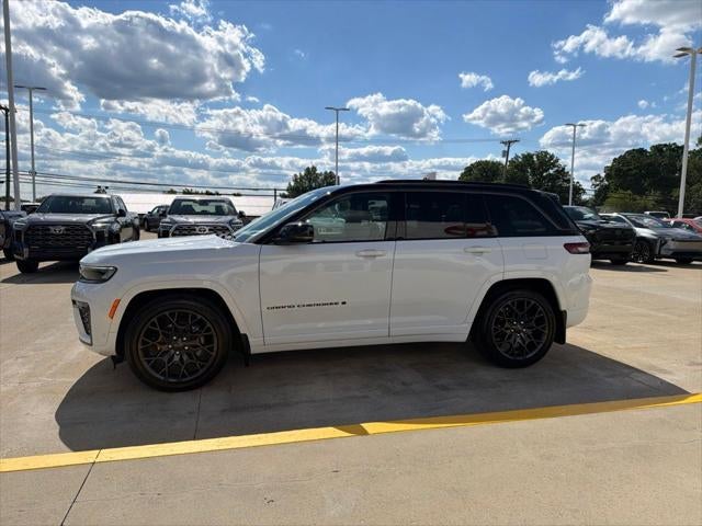 2026 Jeep Grand Cherokee Summit