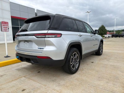 2022 Jeep Grand Cherokee Trailhawk 4xe
