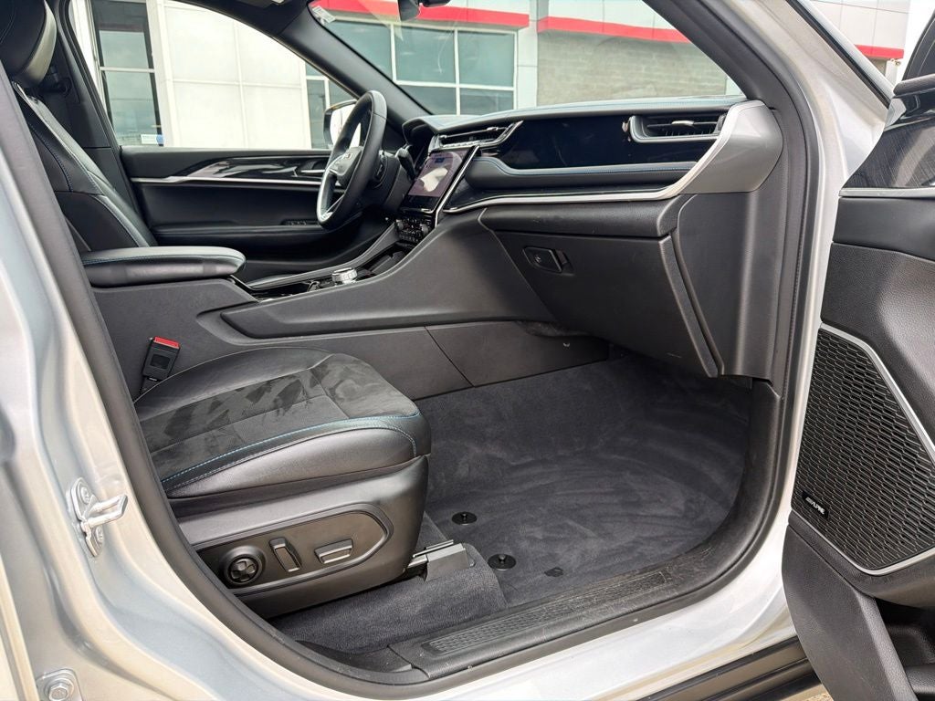 2022 Jeep Grand Cherokee Trailhawk 4xe