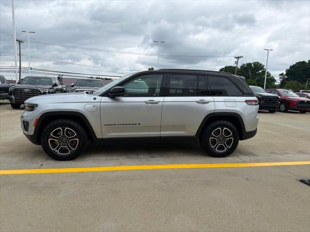 2022 Jeep Grand Cherokee Trailhawk 4xe