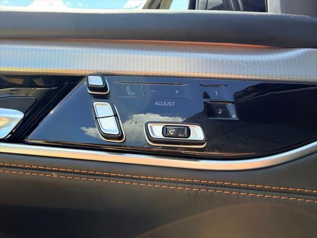 2022 Jeep Grand Wagoneer Series III