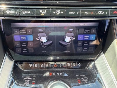 2022 Jeep Grand Wagoneer Series III