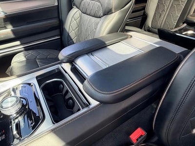 2022 Jeep Grand Wagoneer Series III