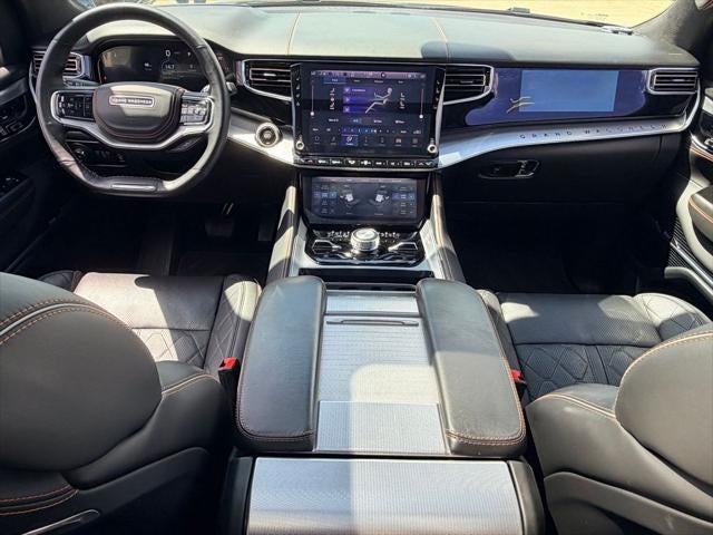 2022 Jeep Grand Wagoneer Series III