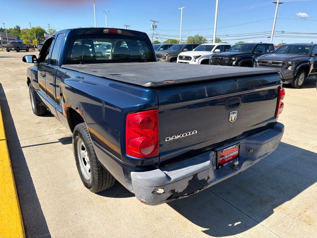 2005 Dodge Dakota ST