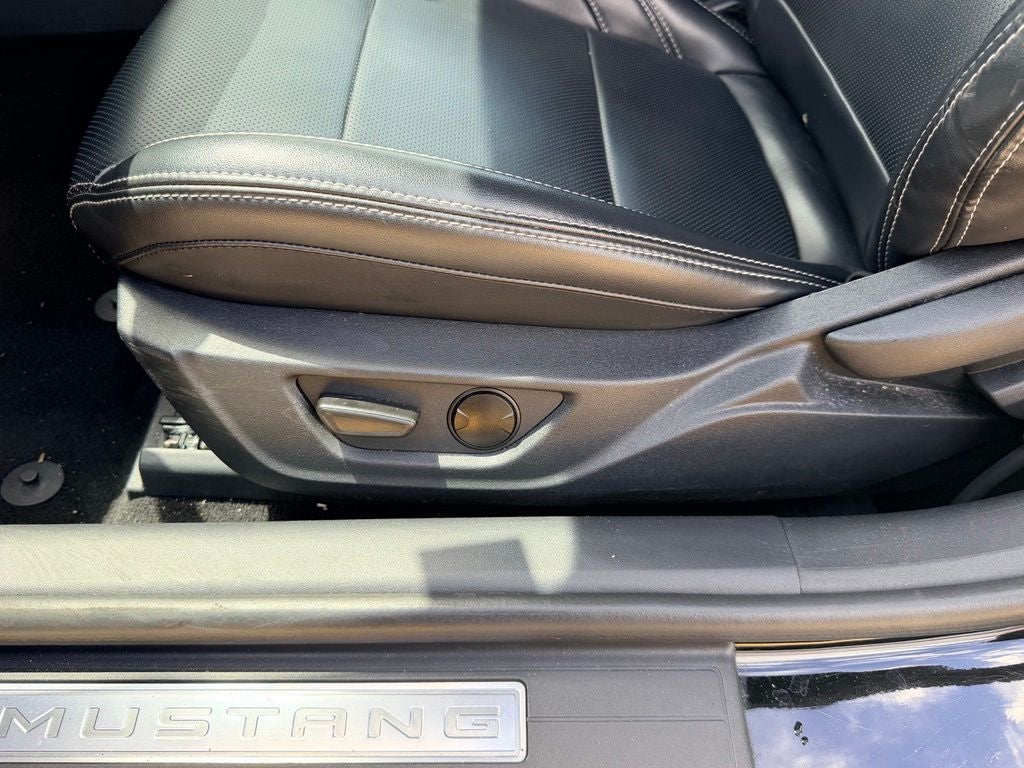 2025 Ford Mustang EcoBoost Premium