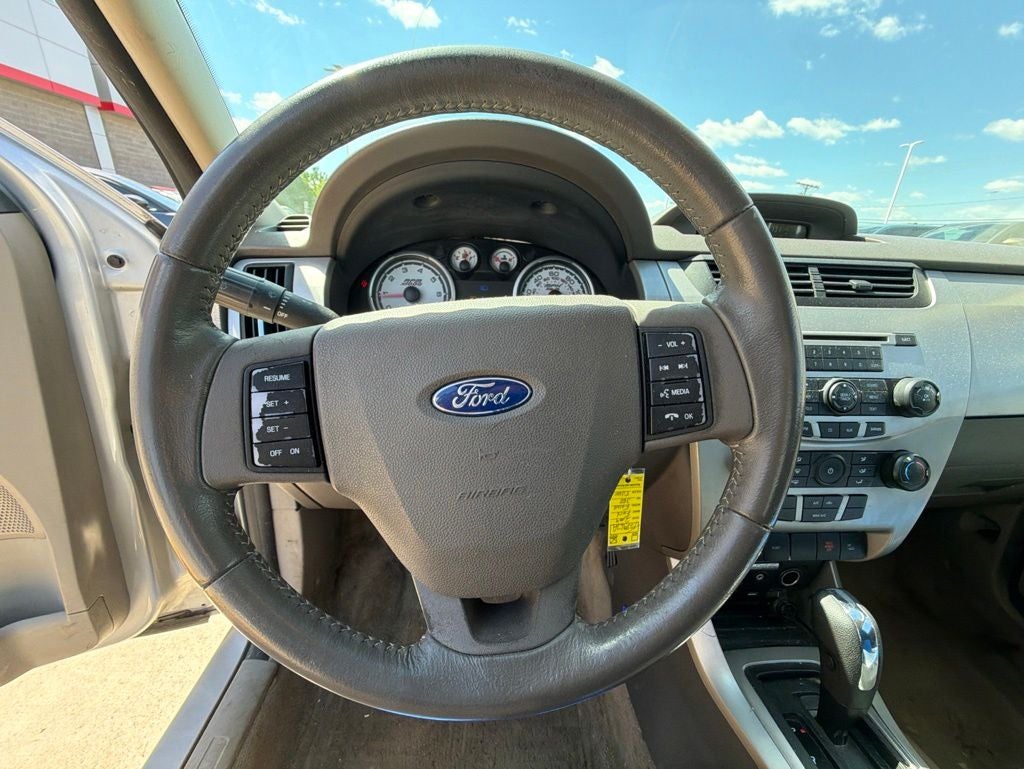 2009 Ford Focus SES
