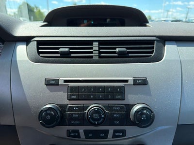 2009 Ford Focus SES