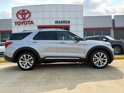 2023 Ford Explorer Platinum