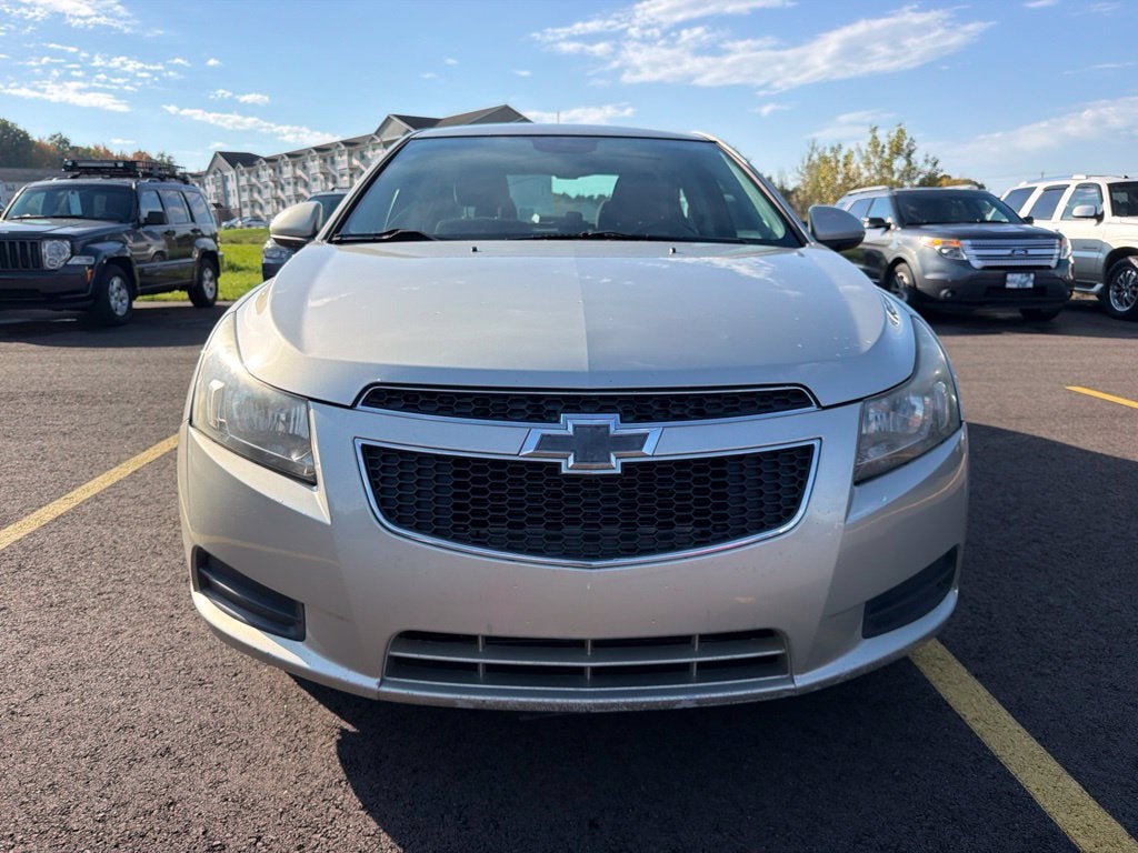 Used 2014 Chevrolet Cruze 1LT with VIN 1G1PC5SB3E7258764 for sale in Warren, OH