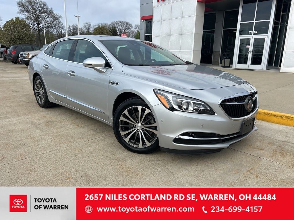 2017 Buick LaCrosse Premium's photo