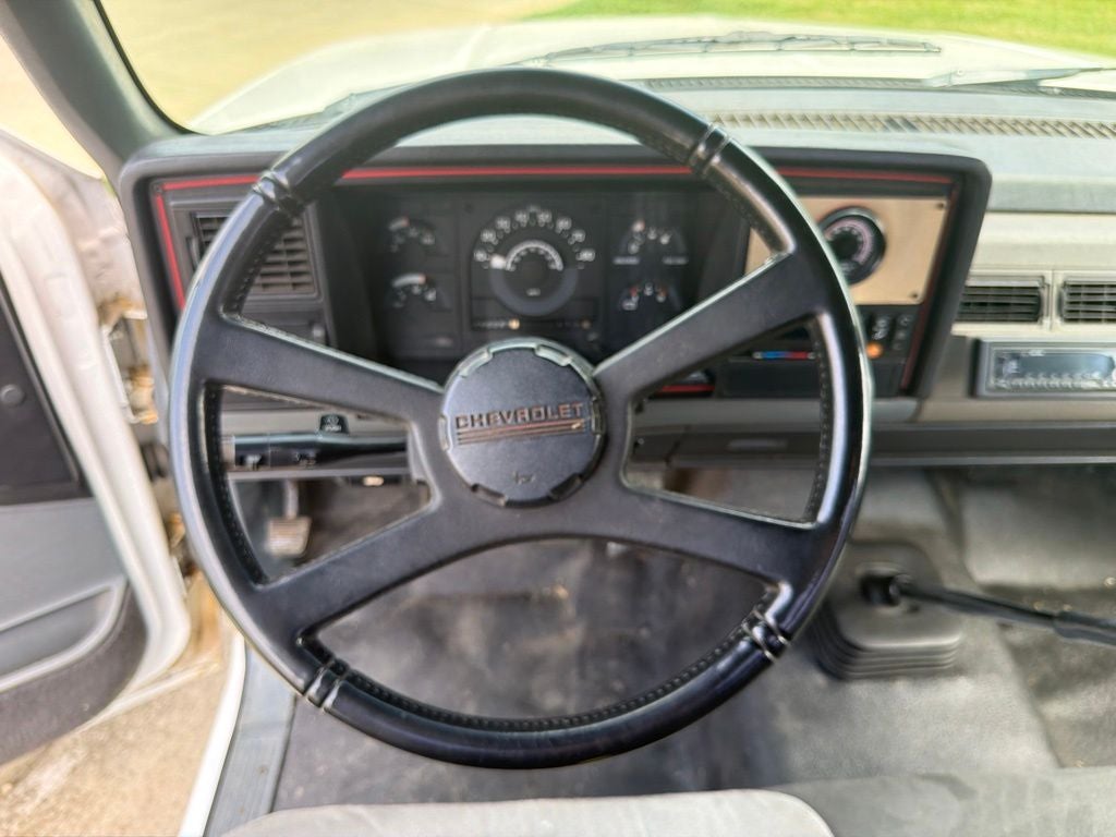 1988 Chevrolet GMT-400 Base