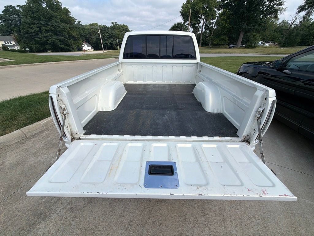 1988 Chevrolet GMT-400 Base