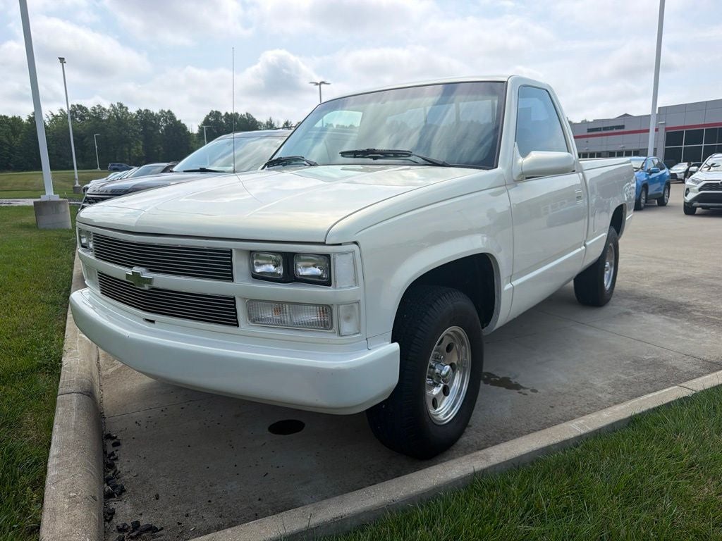 1988 Chevrolet GMT-400 Base