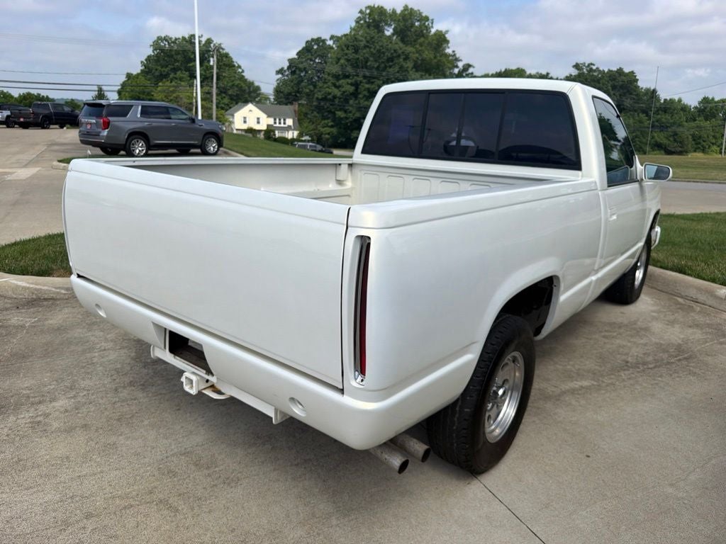 1988 Chevrolet GMT-400 Base