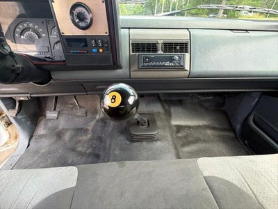 1988 Chevrolet GMT-400 Base