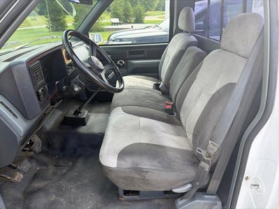 1988 Chevrolet GMT-400 Base