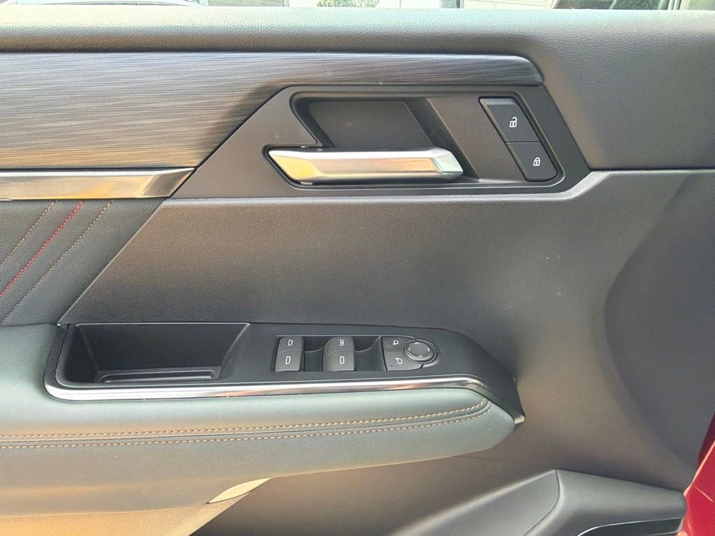2024 GMC Acadia AT4