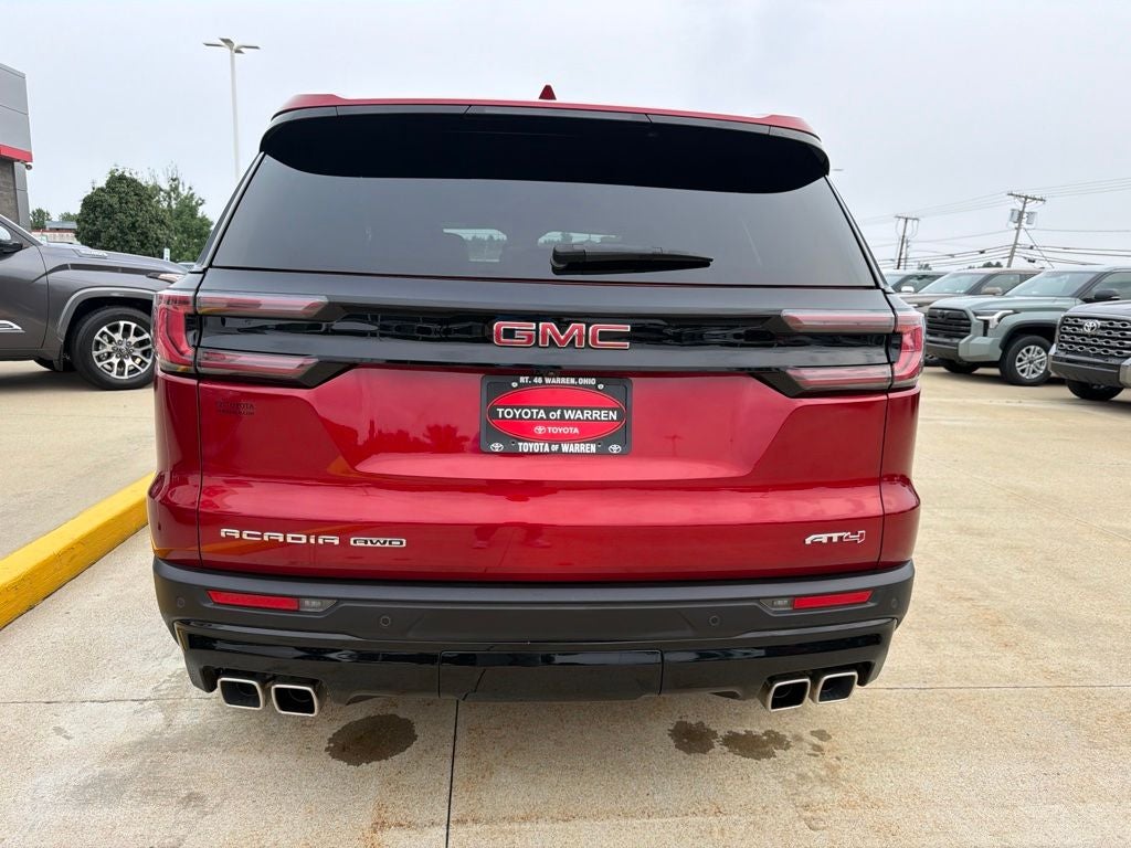 2024 GMC Acadia AT4
