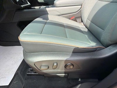 2024 GMC Acadia AT4