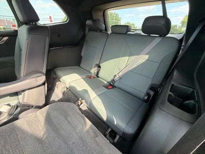 2024 GMC Acadia AT4