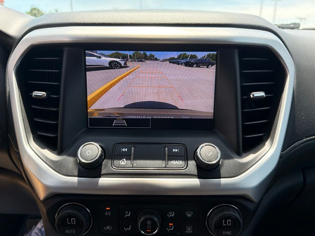 2023 GMC Acadia SLE
