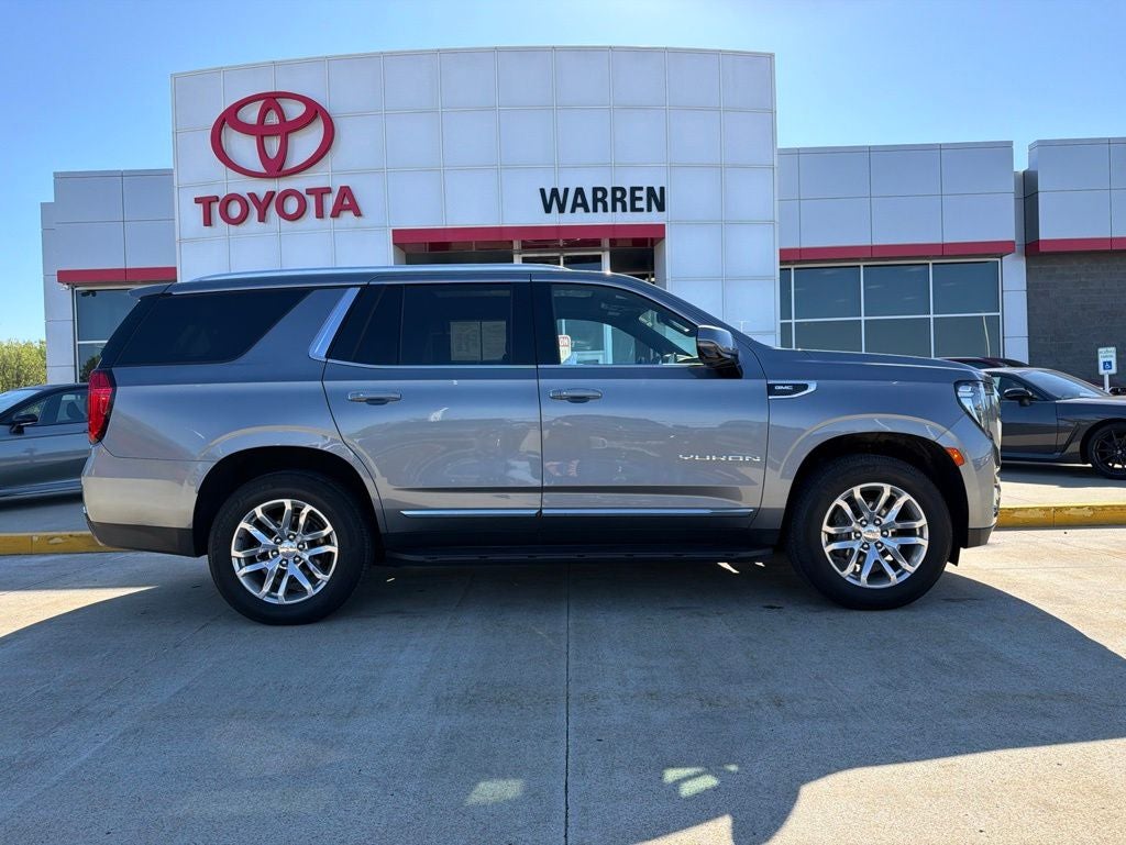 2022 GMC Yukon SLT