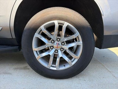 2022 GMC Yukon SLT