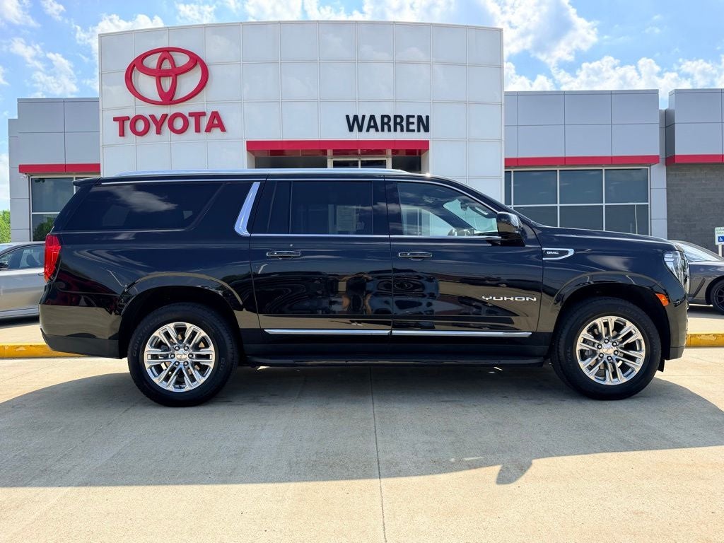 2023 GMC Yukon XL SLT