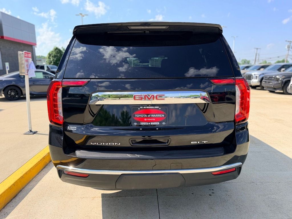 2023 GMC Yukon XL SLT