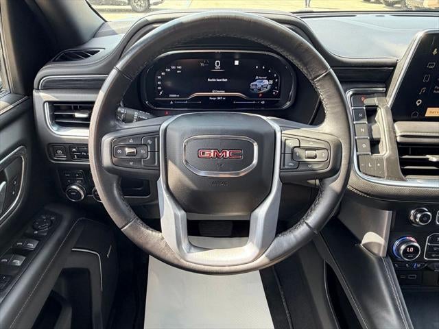 2023 GMC Yukon XL SLT