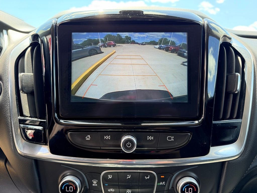 2018 Chevrolet Traverse LT Cloth w/1LT