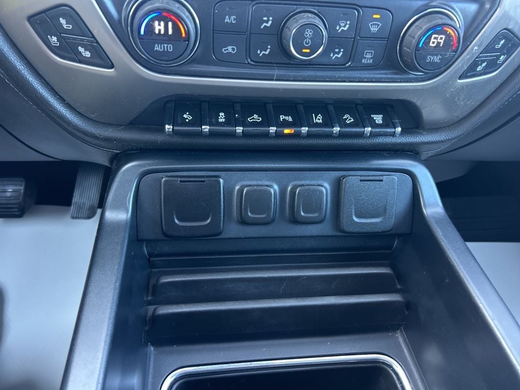 2016 GMC Sierra Denali