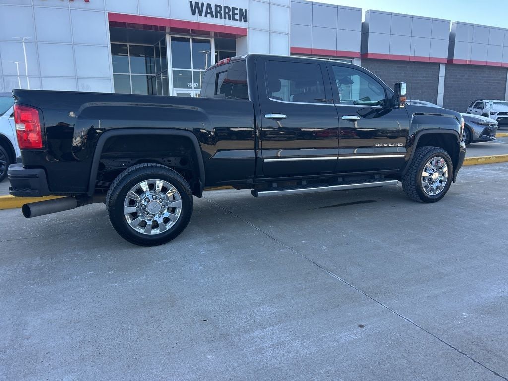 2016 GMC Sierra Denali