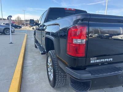 2016 GMC Sierra Denali