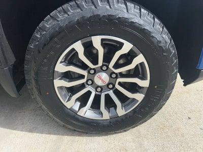 2023 GMC Sierra AT4