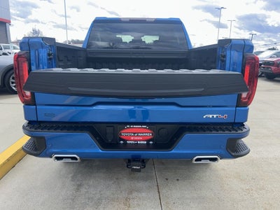 2023 GMC Sierra AT4