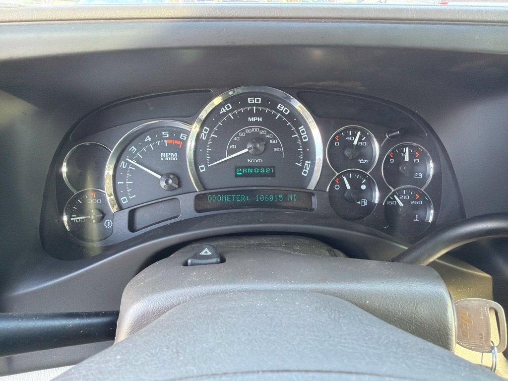 2005 Cadillac Escalade Base