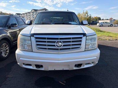 2005 Cadillac Escalade Base