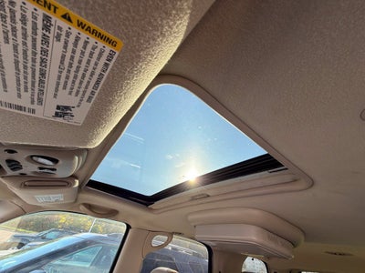 2005 Cadillac Escalade Base