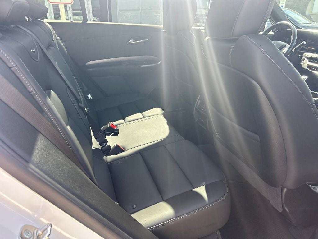 2024 Cadillac XT4 Premium Luxury