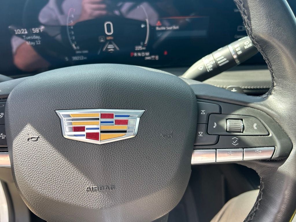 2024 Cadillac XT4 Premium Luxury