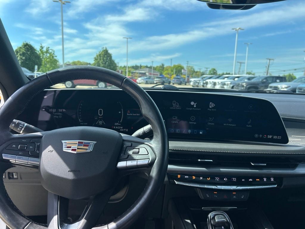 2024 Cadillac XT4 Premium Luxury