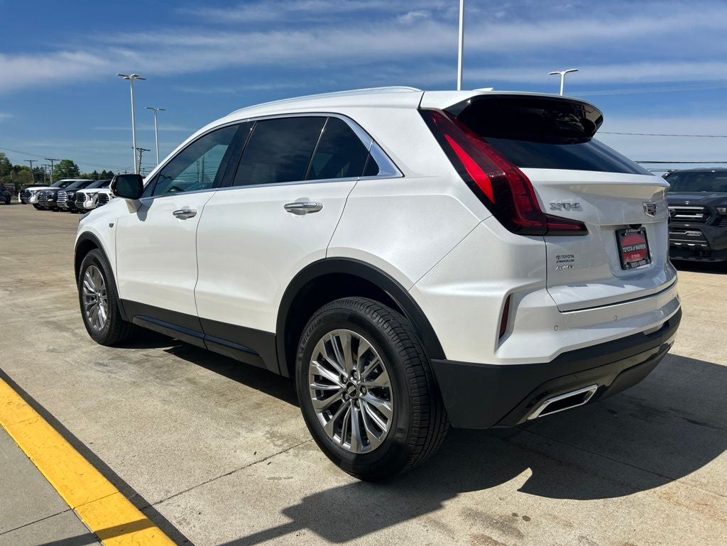 2024 Cadillac XT4 Premium Luxury