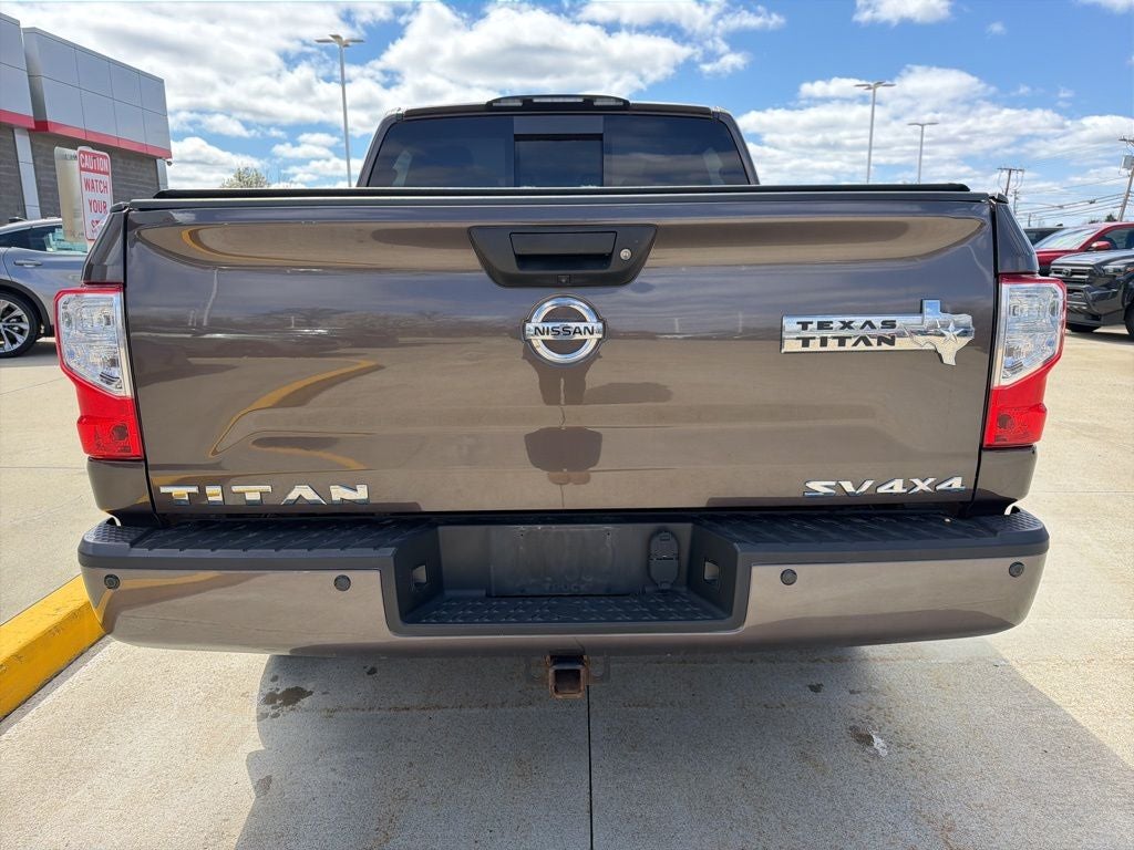 2018 Nissan Titan SV