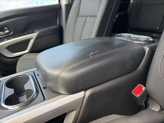 2018 Nissan Titan SV